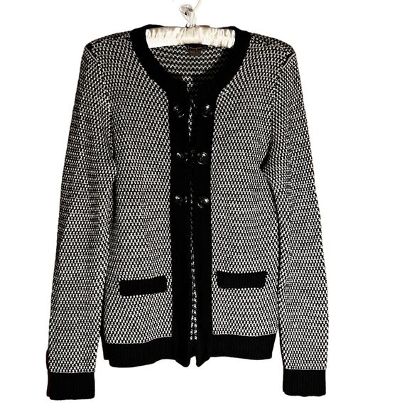 J. McLaughlin Sweaters - J. MCLAUGHLIN Women’s 100% Wool Black White Button Hook & Eye Cardigan Size S